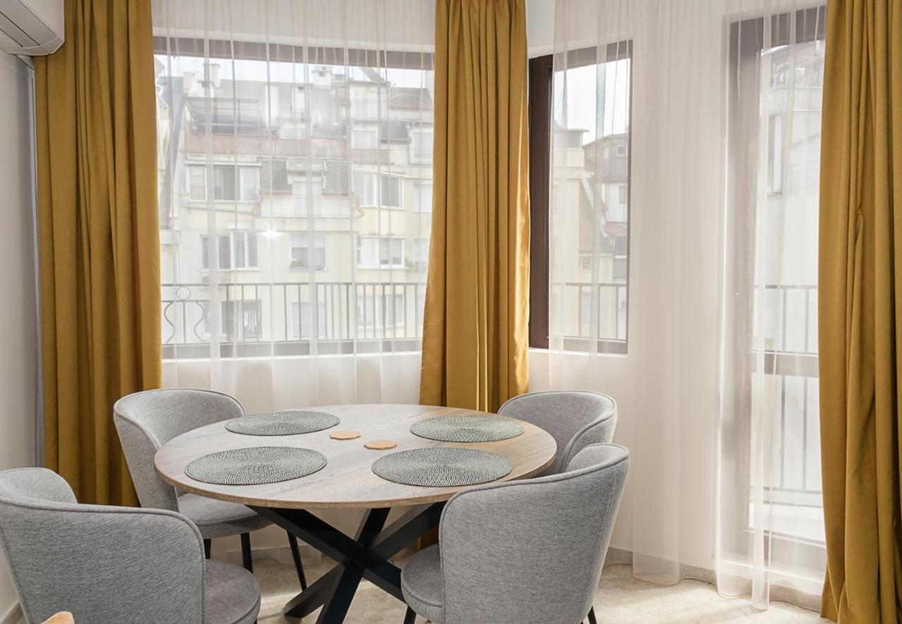 Apartament Blue Wave Varna- 2bd Flat With Parking By Flat Mаnager